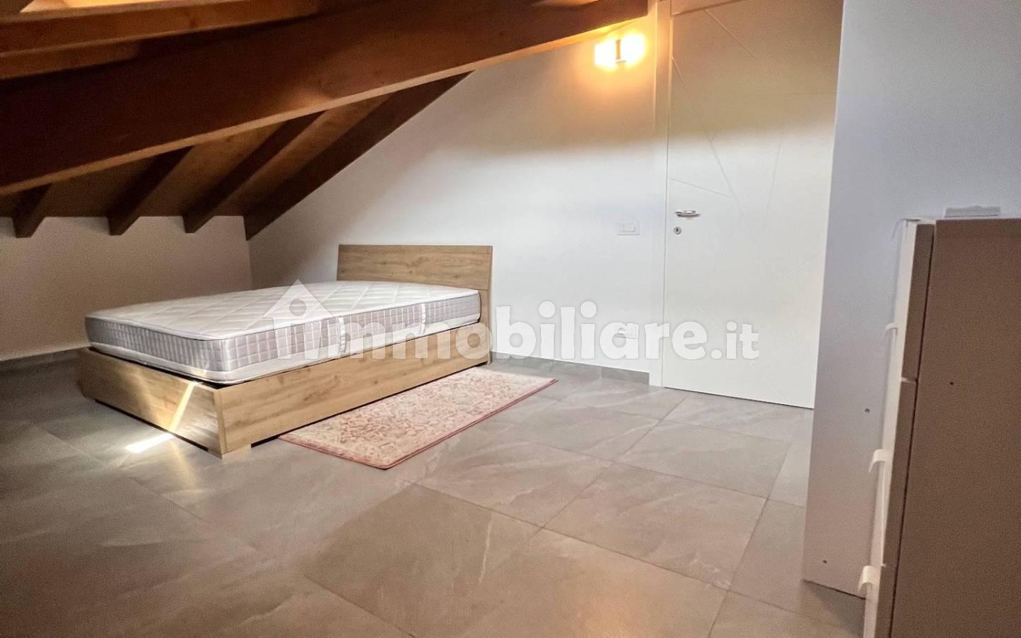 Bilocale via Torino 6, Centro, Cittiglio