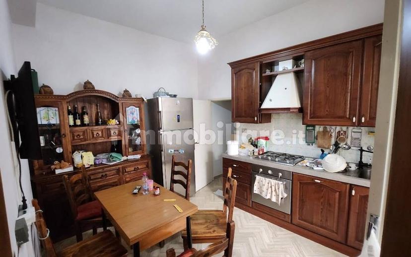 Appartamento via Federico e Muzio Campana 11, Centro, Osimo