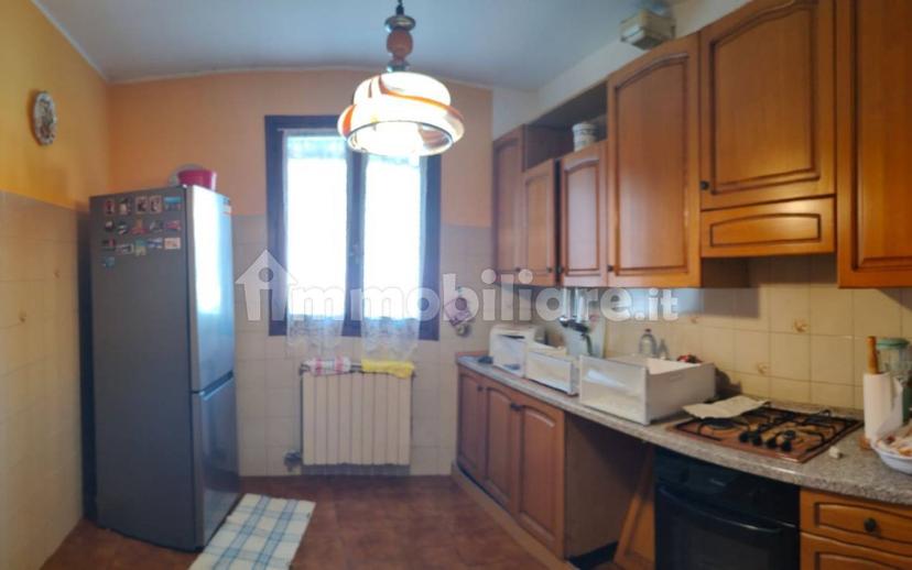 Villa a schiera via Giuseppe Mazzini 25, Centro, Poggio Rusco — foto 3 di 17