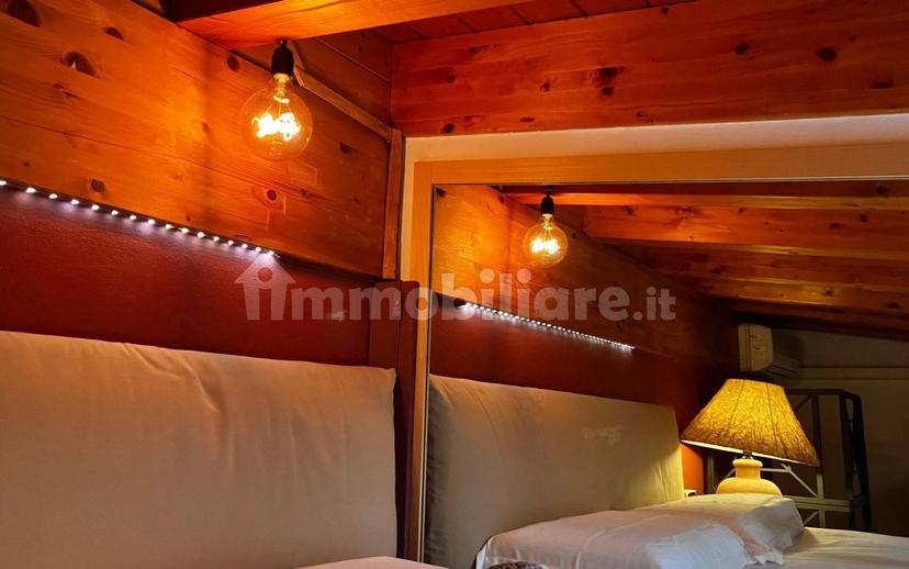 Mansarda via Novellina 21, Centro, Somma Lombardo — foto 2 di 16