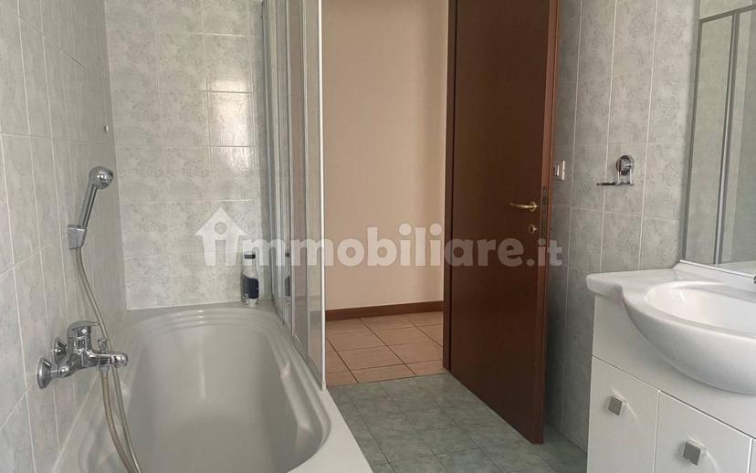 Bilocale via Spartaco 69, Centro, Caravaggio — foto 3 di 6