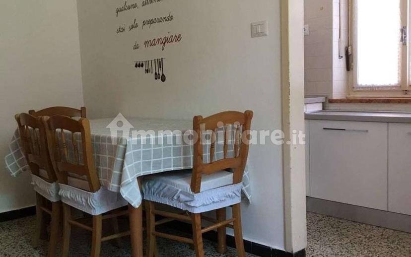 Stanza in affitto in appartamento Zona Fiera, Verona