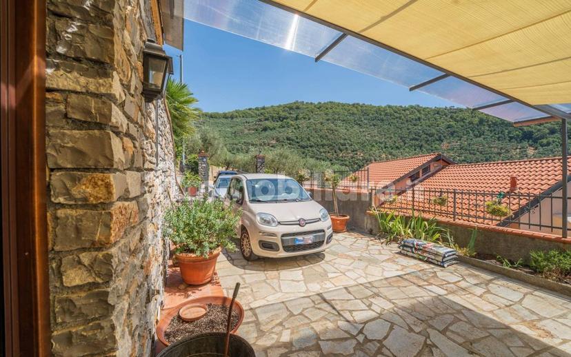 Villa unifamiliare, ottimo stato, 147 m², Centro, Pontedassio — foto 18 di 49