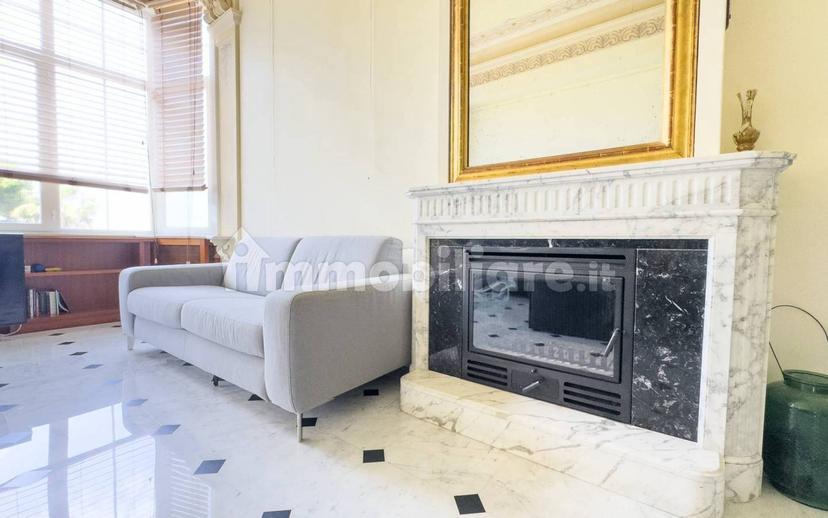 Trilocale buono stato, piano terra, Via Romana, Bordighera — foto 12 di 29