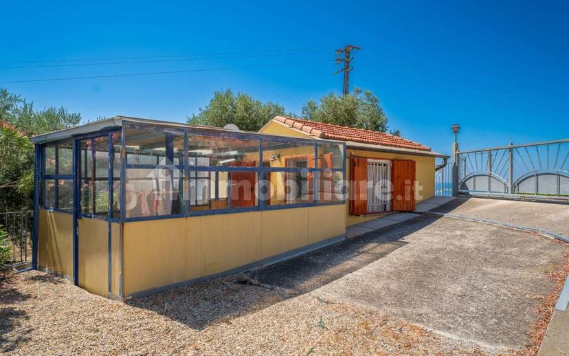 Villa unifamiliare, buono stato, 24 m², Centro, Cipressa — foto 11 di 30