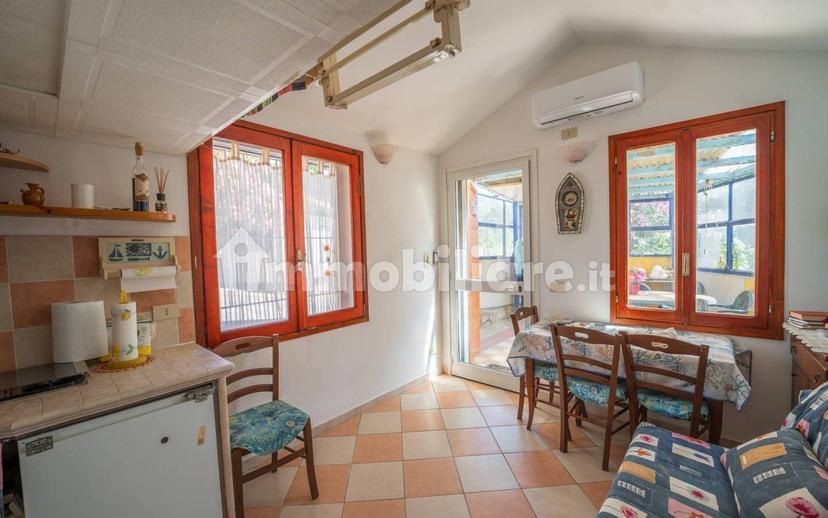 Villa unifamiliare, buono stato, 24 m², Centro, Cipressa — foto 17 di 30