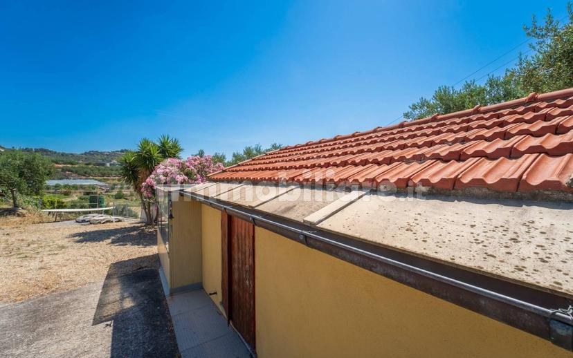 Villa unifamiliare, buono stato, 24 m², Centro, Cipressa — foto 28 di 30