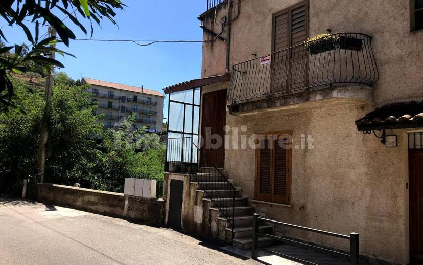 Trilocale via San Francesco d'Assisi 63, Centro, San Pietro in Guarano — foto 3 di 10