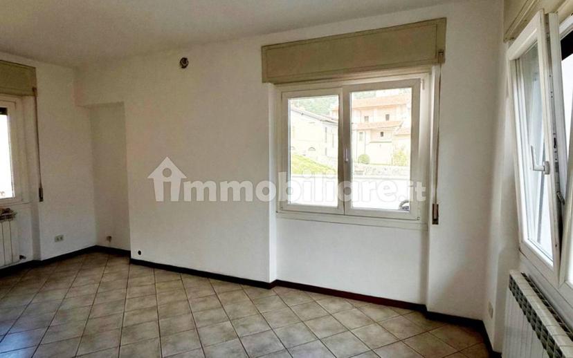 Trilocale via della Vittoria 9, Limonta, Oliveto Lario — foto 2 di 21