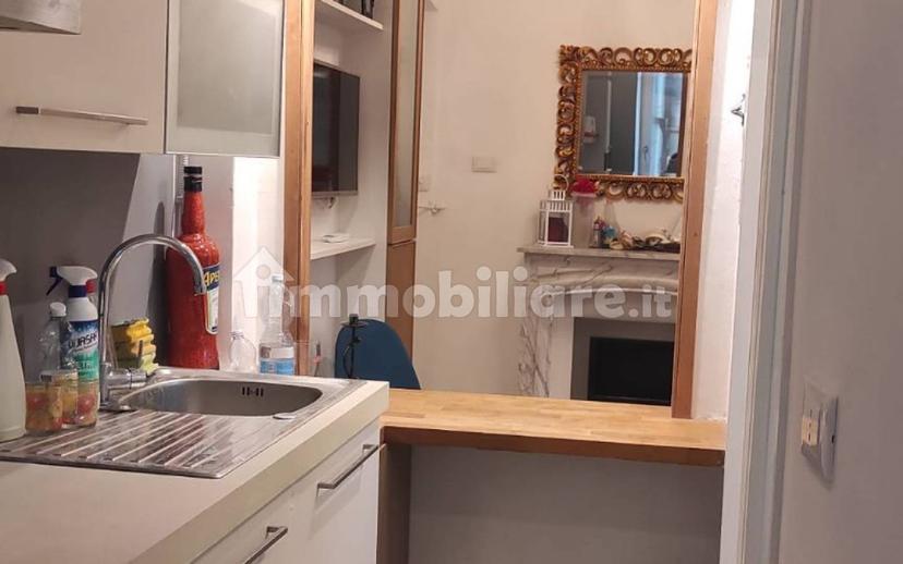Appartamento via di San Donato 9, Molo, Genova