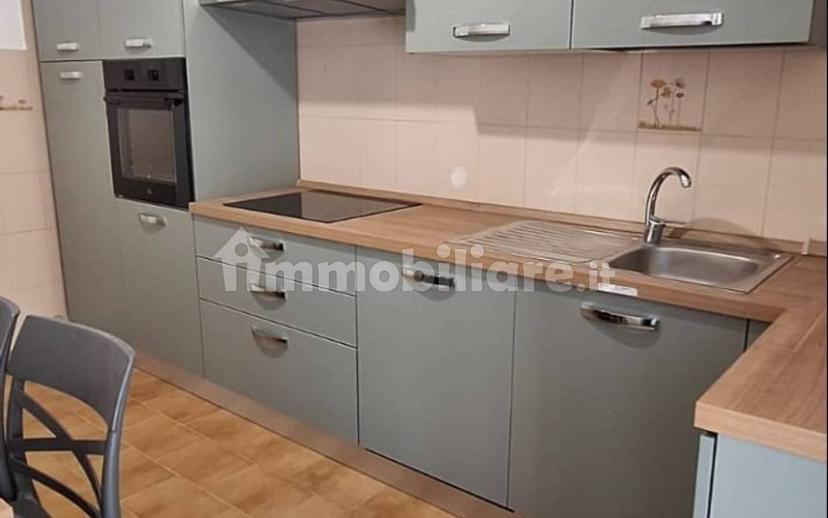 Stanza doppia via Giacinto Menotti Serrati 13A, Terni — foto 7 di 20