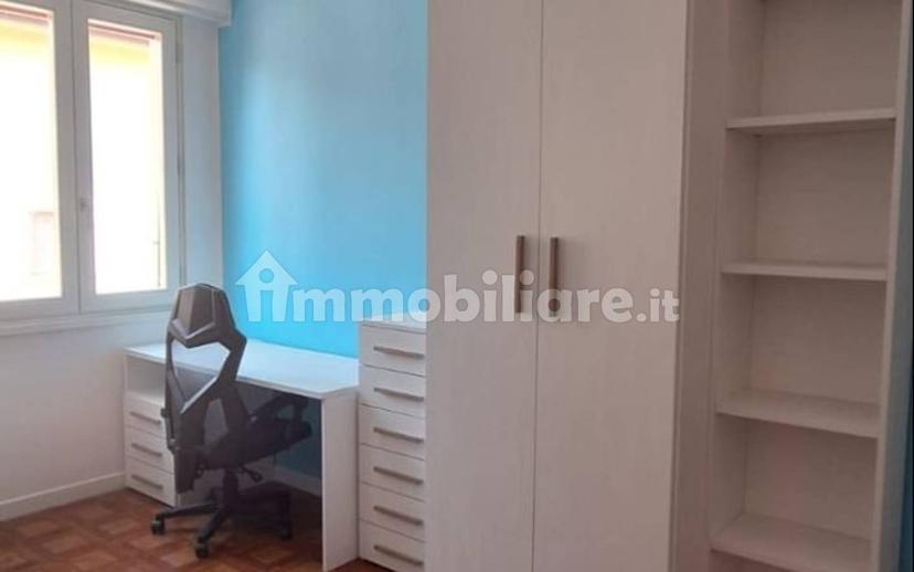 Stanza doppia via Giacinto Menotti Serrati 13A, Terni — foto 14 di 20