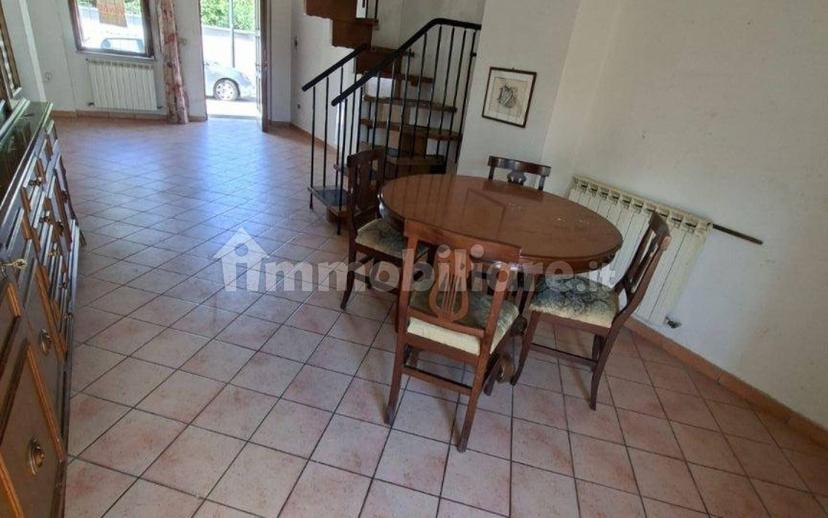 Villa a schiera via degli Alpini 20, Centro, Avezzano — foto 4 di 34