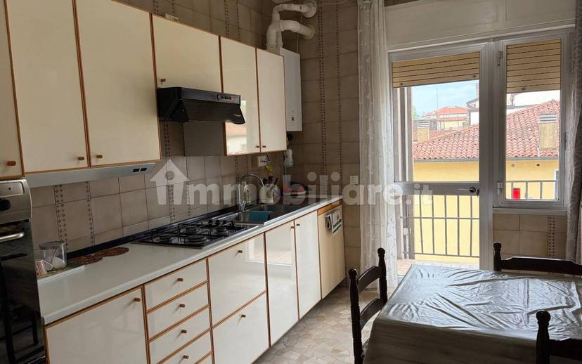 Quadrilocale via Vittorio Veneto, Centro, Dolo — foto 2 di 6