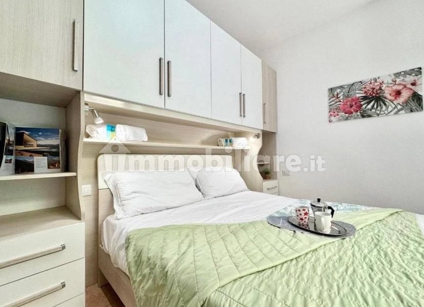 Trilocale via Bell'Italia 58, Centro, Peschiera del Garda — foto 4 di 5