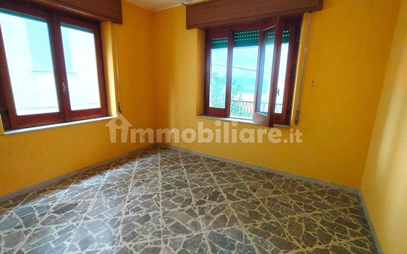 Terratetto plurifamiliare via Messina 14, Castell'Umberto — foto 5 di 26