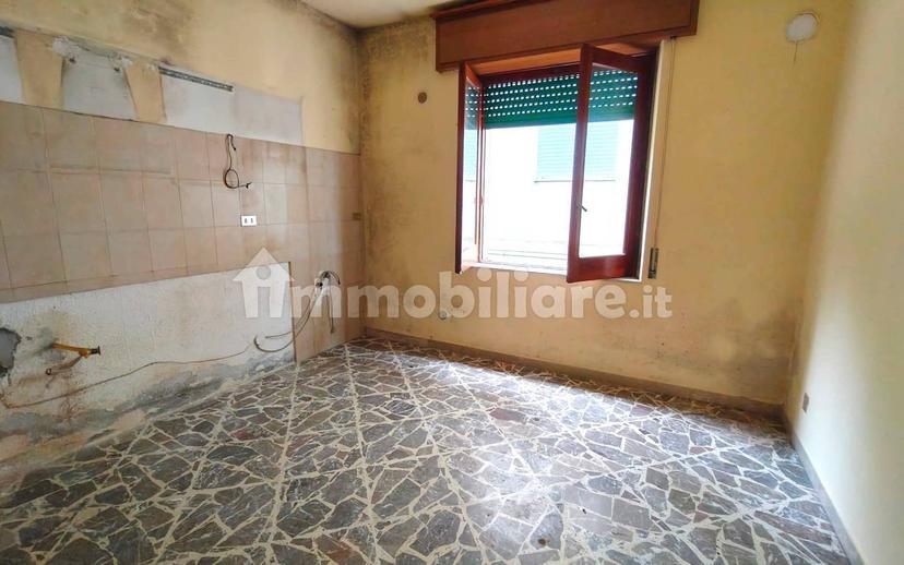 Terratetto plurifamiliare via Messina 14, Castell'Umberto — foto 7 di 26