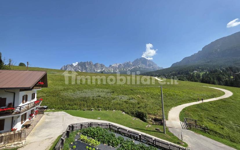 Appartamento Località Campo di Sopra 42, Cortina d'Ampezzo — foto 10 di 26