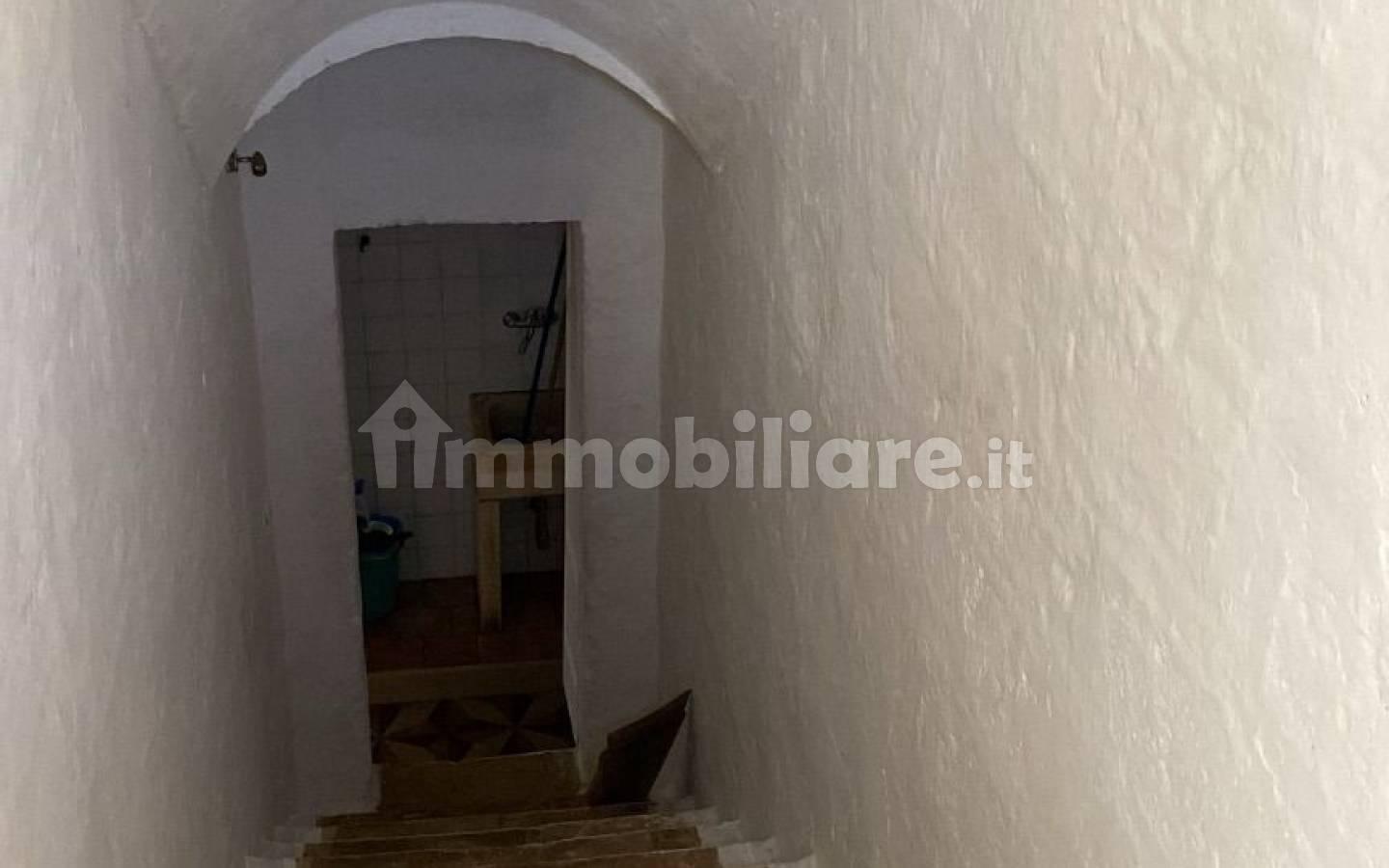 Bilocale via Camillo Benso di Cavour, Centro, Mottola