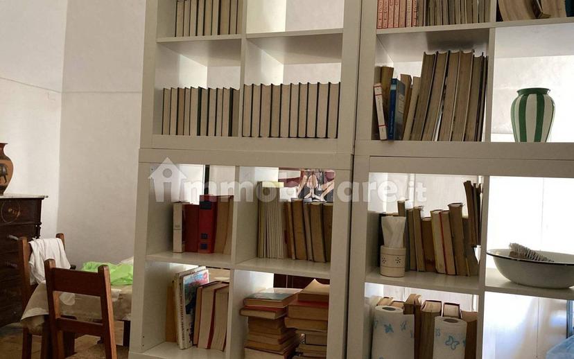 Bilocale via Camillo Benso di Cavour, Centro, Mottola — foto 9 di 13