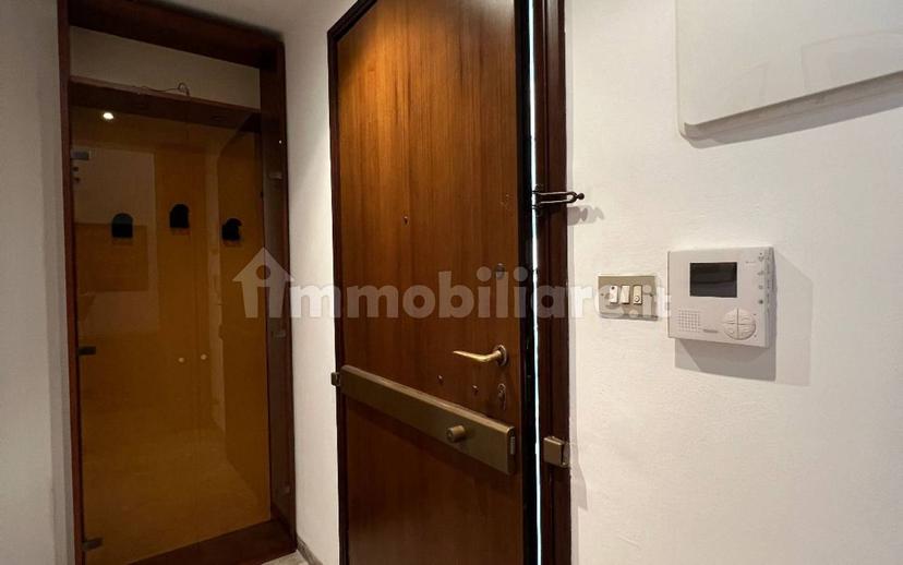 Trilocale via delle Lame 114, San Felice, Bologna