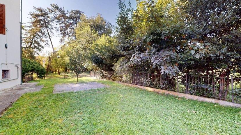Villa bifamiliare via IV Novembre 15, Cento Paese, Cento — foto 12 di 44