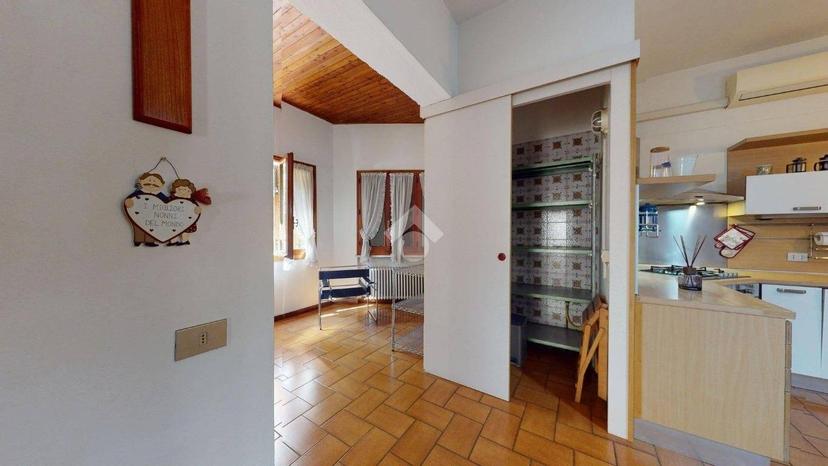Villa bifamiliare via IV Novembre 15, Cento Paese, Cento — foto 7 di 44