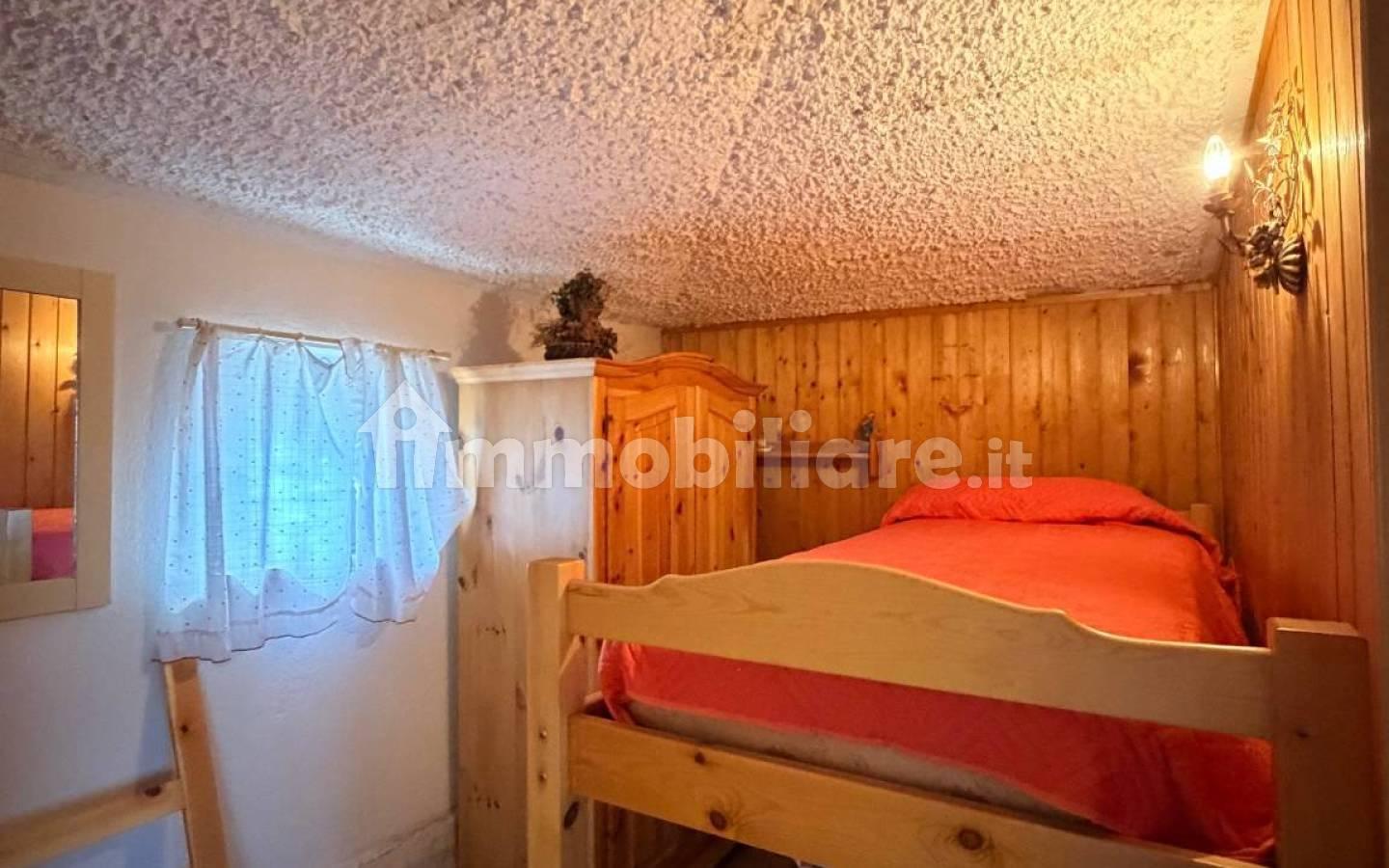 Quadrilocale viale Pian del Sole 41, Caprara, Cotronei