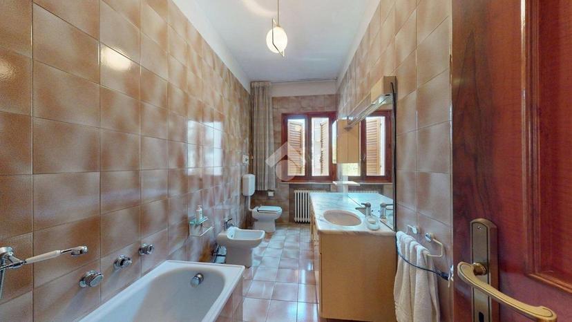 Villa bifamiliare via IV Novembre 15, Cento Paese, Cento — foto 40 di 44