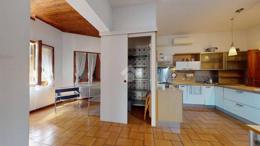 Villa bifamiliare via IV Novembre 15, Cento Paese, Cento — foto 21 di 44