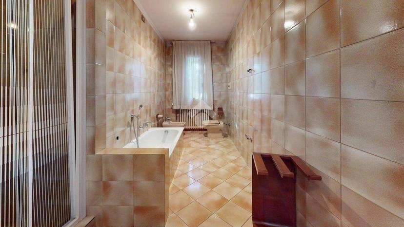 Villa bifamiliare via IV Novembre 15, Cento Paese, Cento — foto 30 di 44