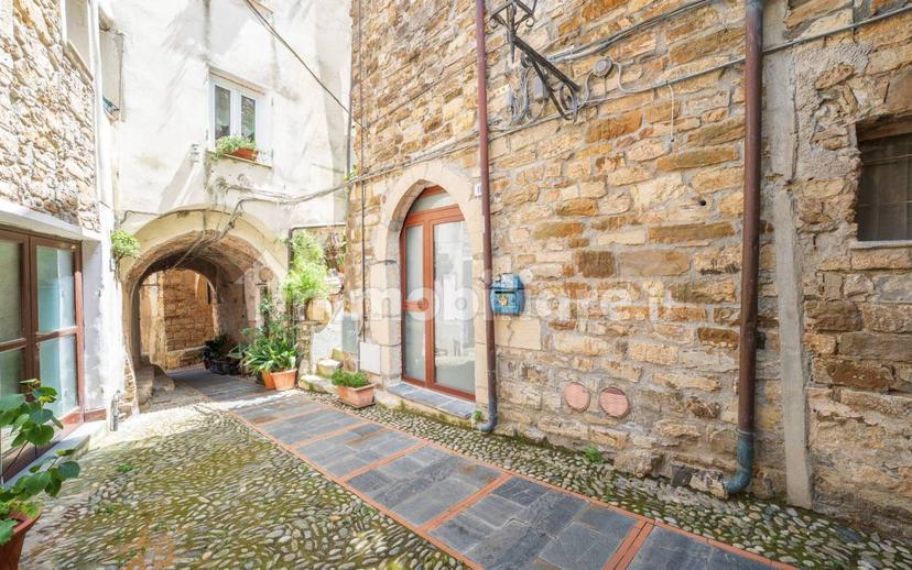 Monolocale ottimo stato, piano terra, Centro, Cipressa — foto 10 di 31