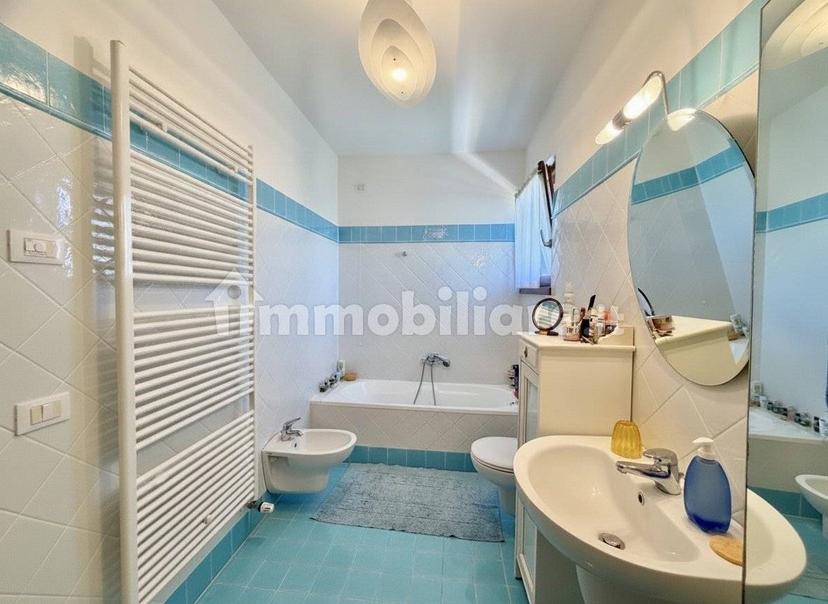 Villa a schiera via Peter Reichegger 126, Lido Centro Ovest, Jesolo — foto 2 di 49