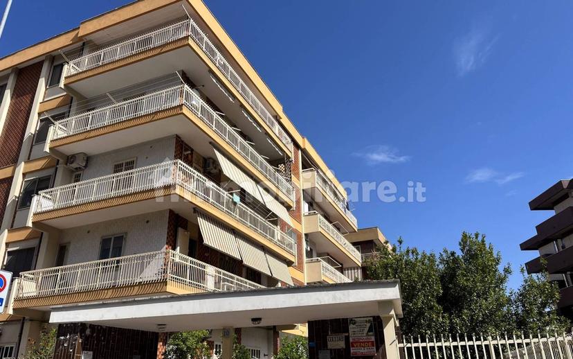 Quadrilocale Vico Nicola Stame 10, Stazione, Foggia