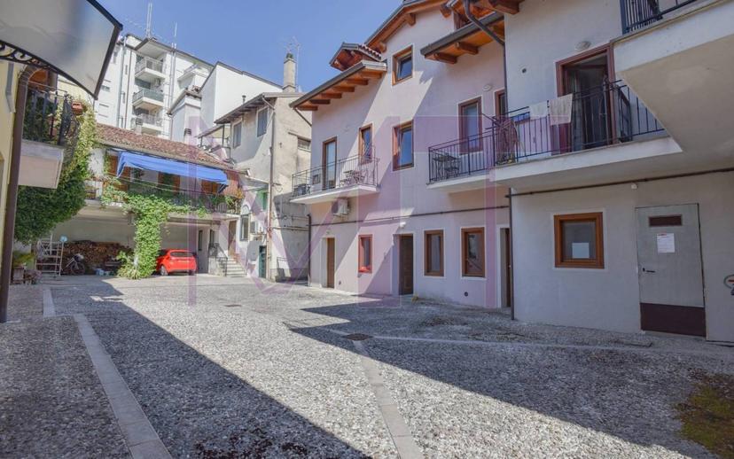 Bilocale viale Friuli 25, Centro, Cormons — foto 7 di 13