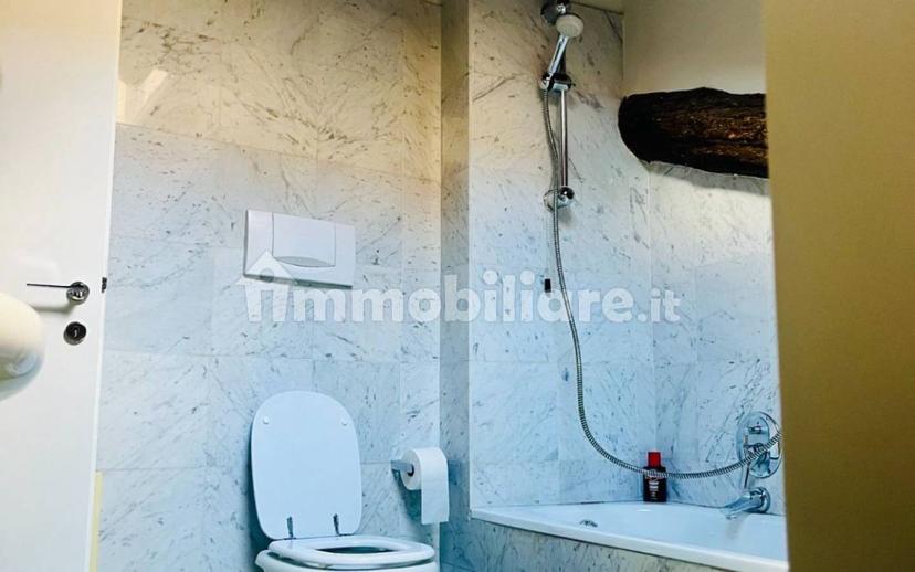 Trilocale via Adamo del Pero 11, Centro Storico, Como