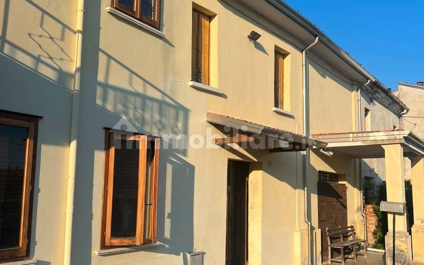 Terratetto unifamiliare Strada Mirasole, San Benedetto Po — foto 19 di 62