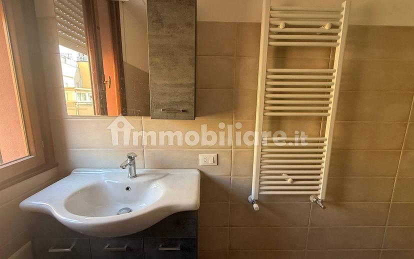 Quadrilocale via Giuseppe Jappelli 36, Centro, Abano Terme — foto 9 di 31