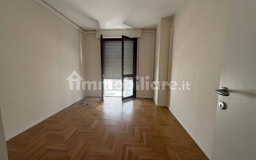 Quadrilocale via Giuseppe Jappelli 36, Centro, Abano Terme — foto 26 di 31