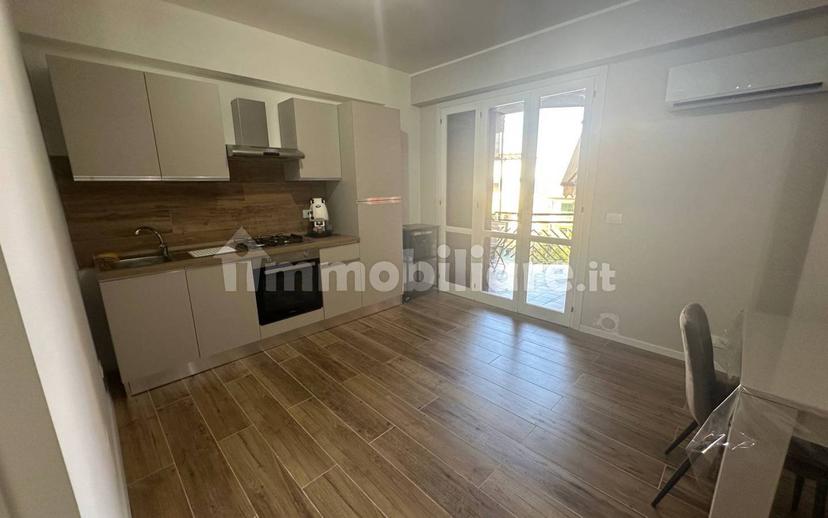 Trilocale via Umberto I 541A, Centro, Roccalumera — foto 3 di 20