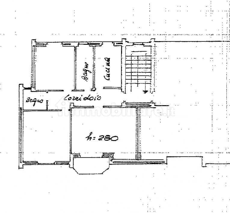 Trilocale via Severino Boezio 43, Centro, Trecate — foto 2 di 32