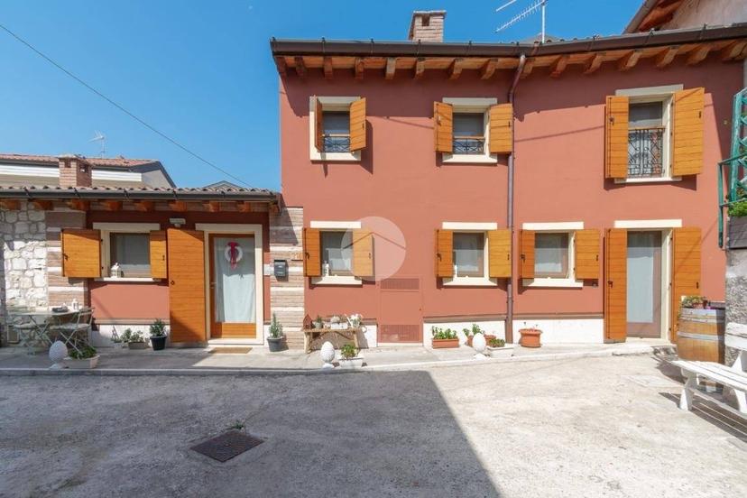 Casa colonica via Paverno, Marano di Valpolicella — foto 24 di 33