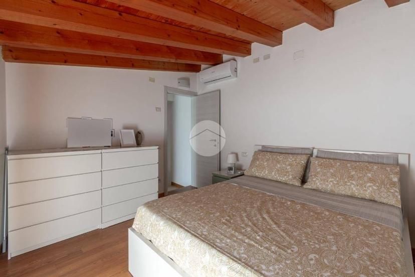 Casa colonica via Paverno, Marano di Valpolicella — foto 26 di 33