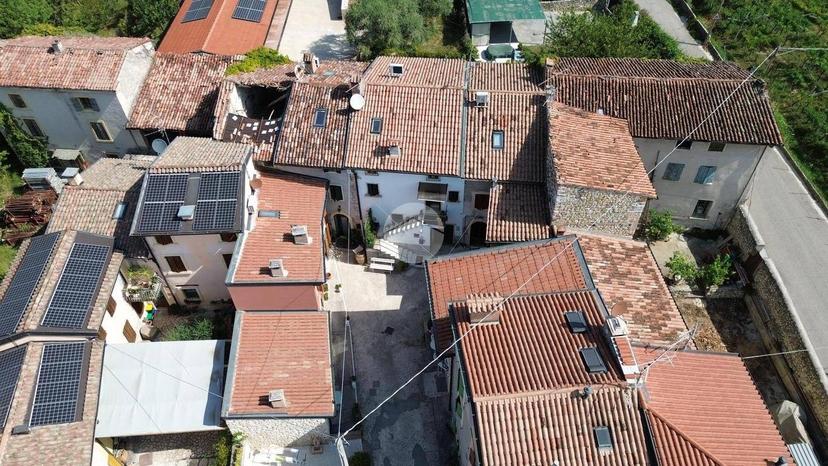 Casa colonica via Paverno, Marano di Valpolicella — foto 17 di 33