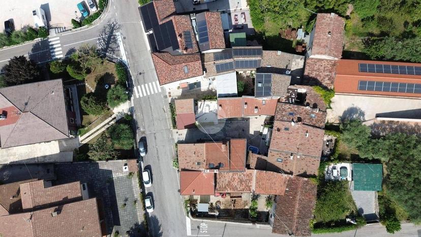 Casa colonica via Paverno, Marano di Valpolicella — foto 2 di 33