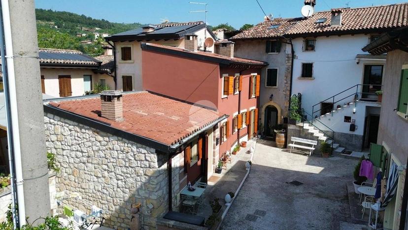 Casa colonica via Paverno, Marano di Valpolicella — foto 32 di 33
