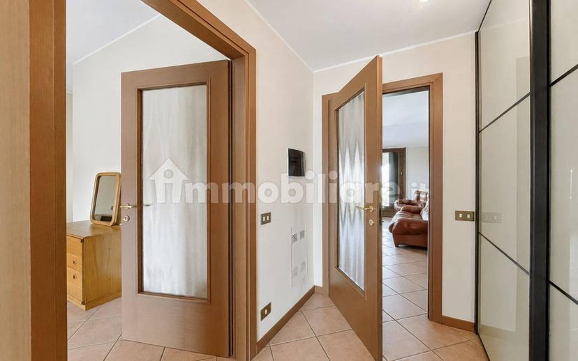 Bilocale via Gaetano Donizetti 24, Brembate di Sopra — foto 18 di 23