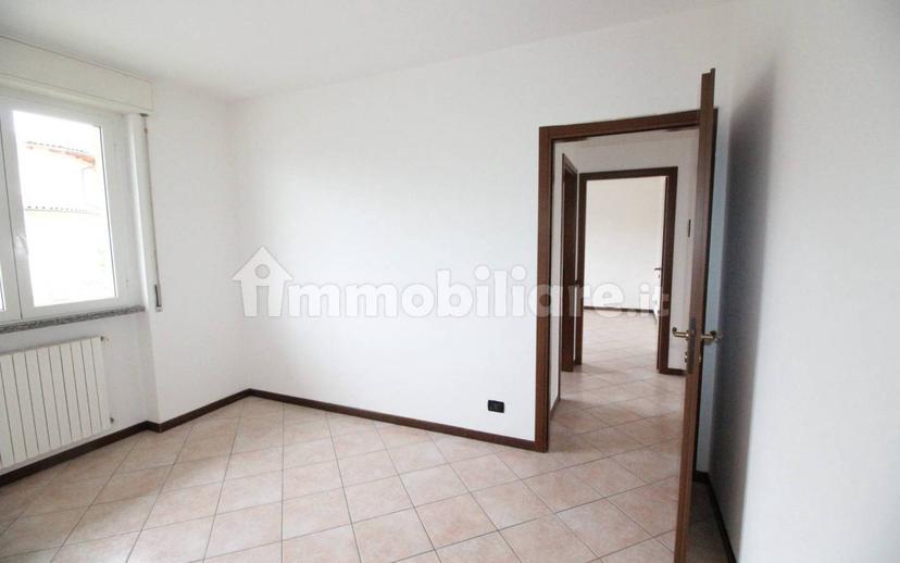 Trilocale via Raimondi 5, Centro, San Fermo della Battaglia — foto 28 di 40