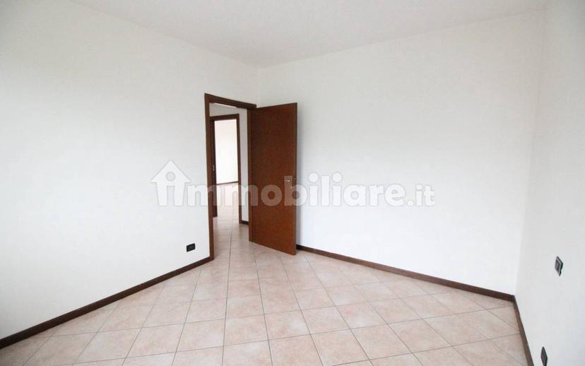 Trilocale via Raimondi 5, Centro, San Fermo della Battaglia — foto 9 di 40