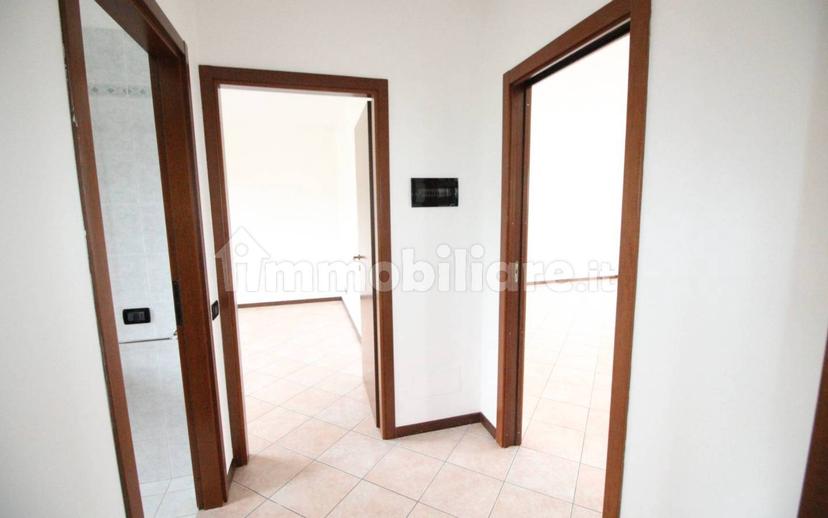 Trilocale via Raimondi 5, Centro, San Fermo della Battaglia — foto 14 di 40